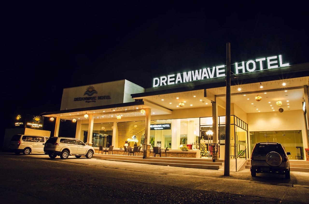 Dreamwave Hotel Ілаган Екстер'єр фото